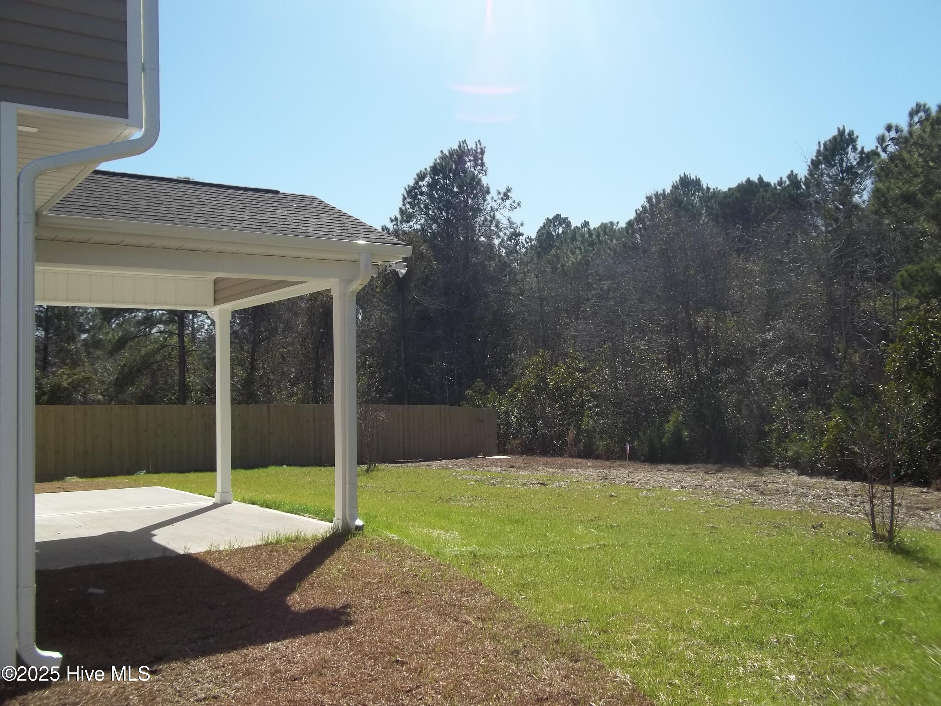 124 Paver Lane Hampstead, NC 28443 - Photo 6 of 29 100_6189