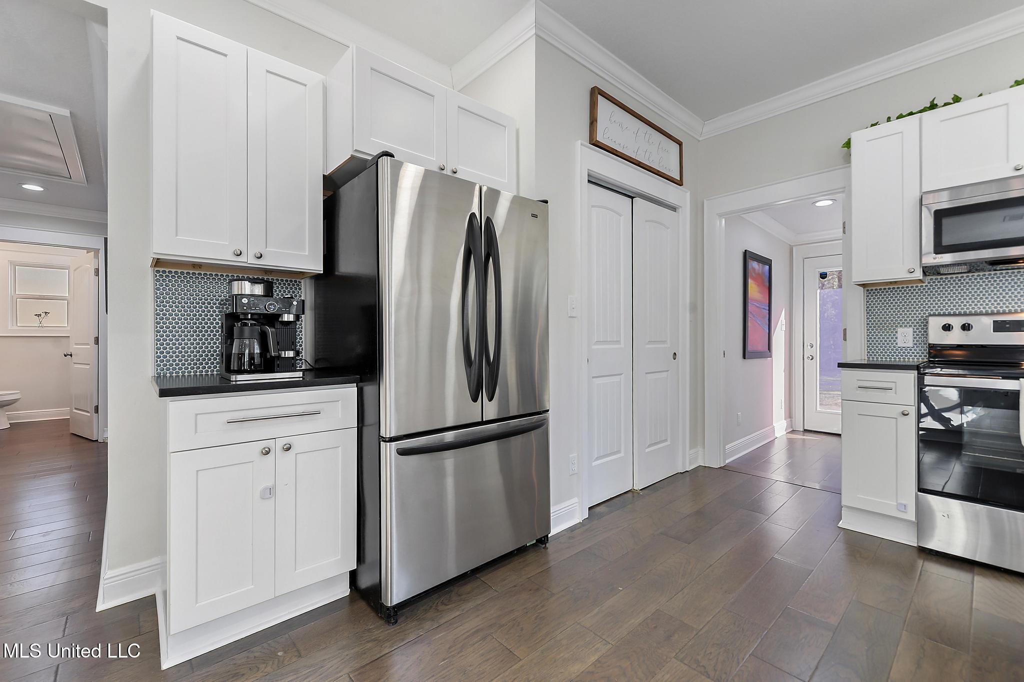 3131 Bachman Road D'Iberville, MS 39540 - Photo 11 of 26 011