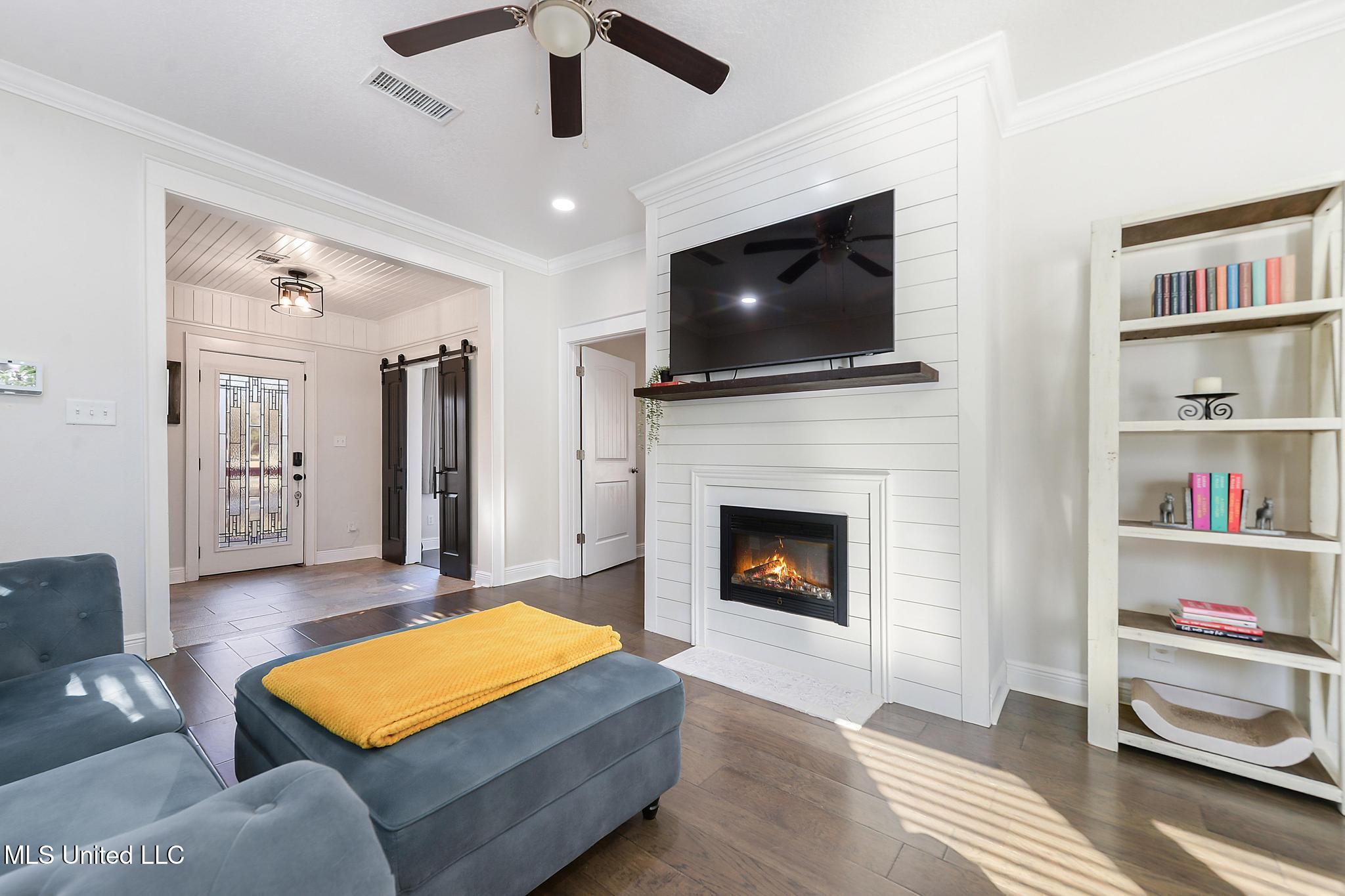 3131 Bachman Road D'Iberville, MS 39540 - Photo 6 of 26 006