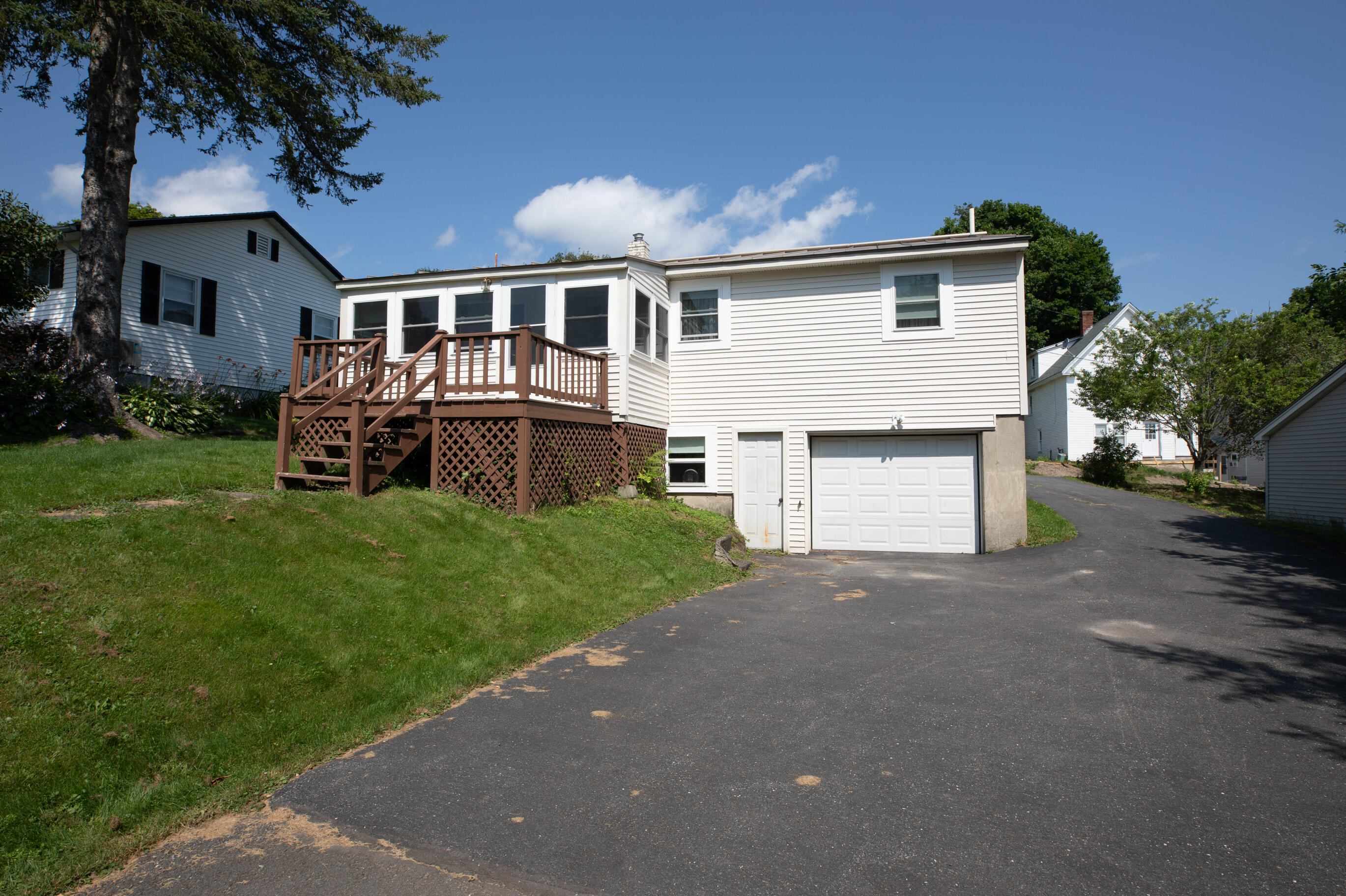 29 Allen Road Brewer, ME 04412 - Photo 5 of 62 AllenRd_ClearSpace_July_2023-5