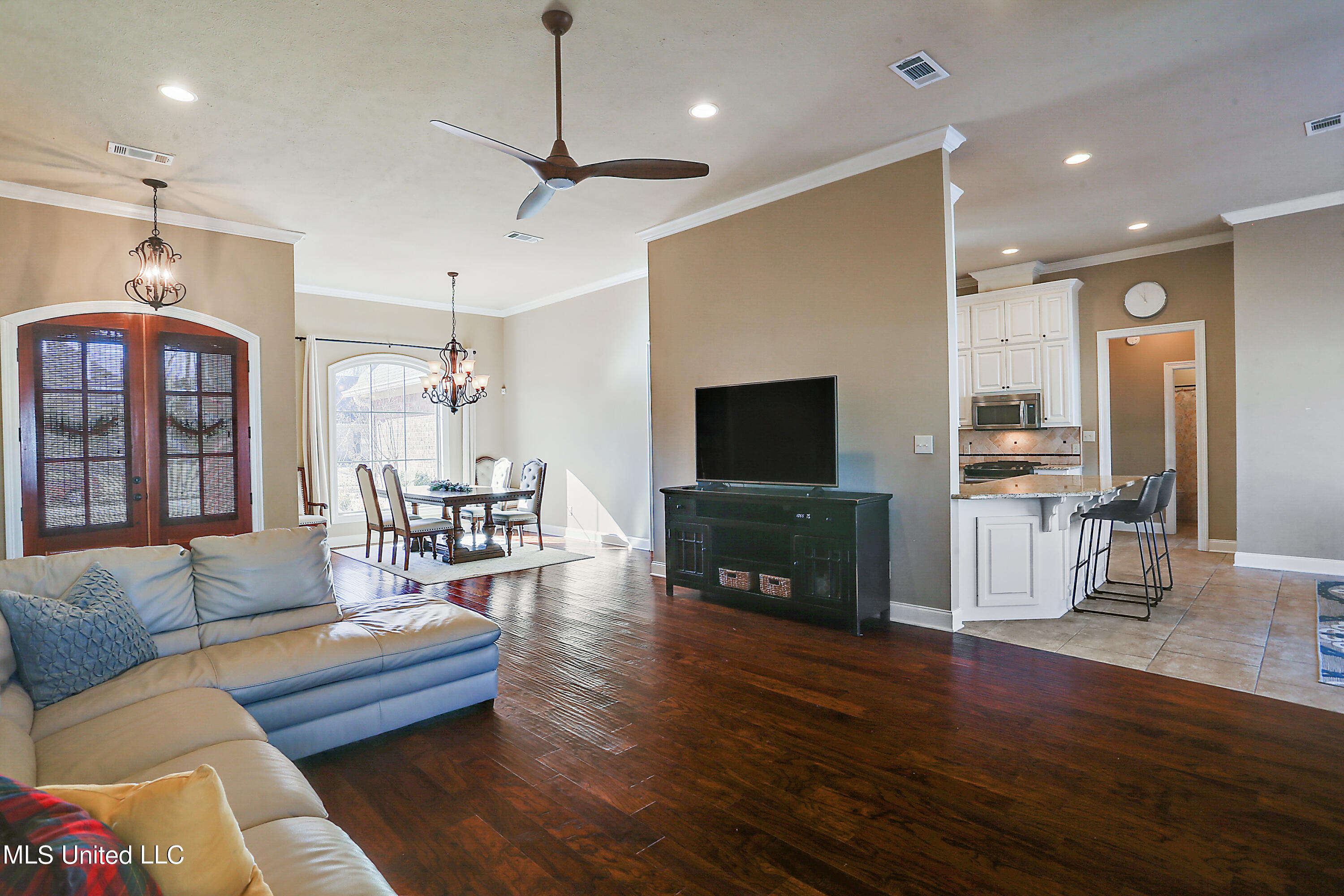 111 Springmeade Road Clinton, MS 39056 - Photo 6 of 29 07-111 Springmeade Rd