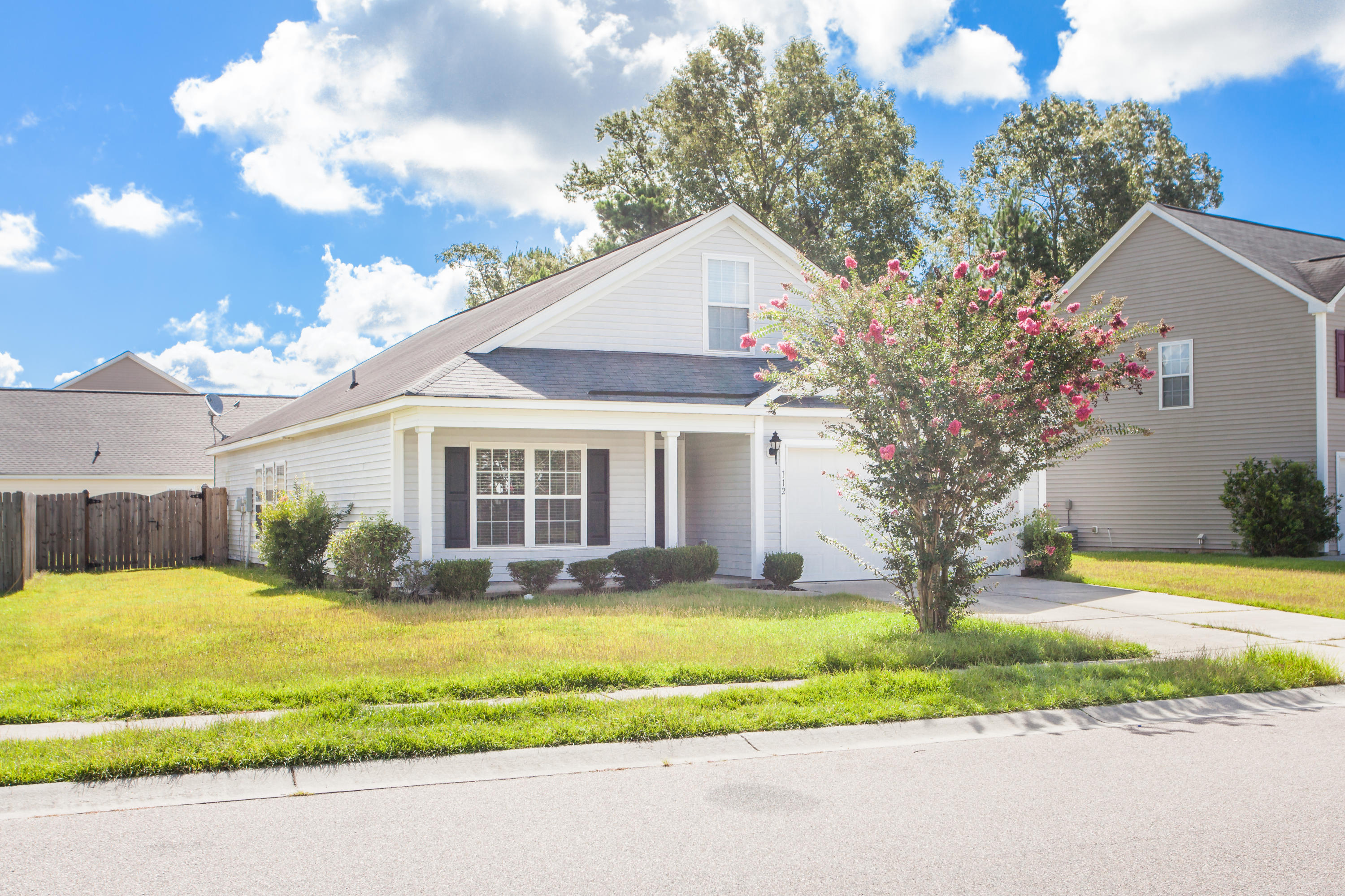 112 Thistle Road Goose Creek, SC 29445 - Photo 1 of 17 112 Thistle (1 of 17)