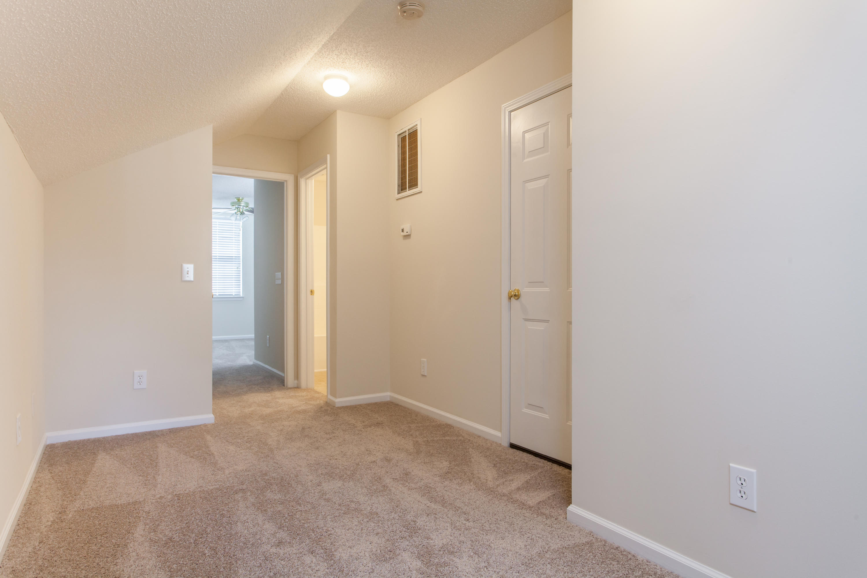 112 Thistle Road Goose Creek, SC 29445 - Photo 16 of 17 112 Thistle (16 of 17)