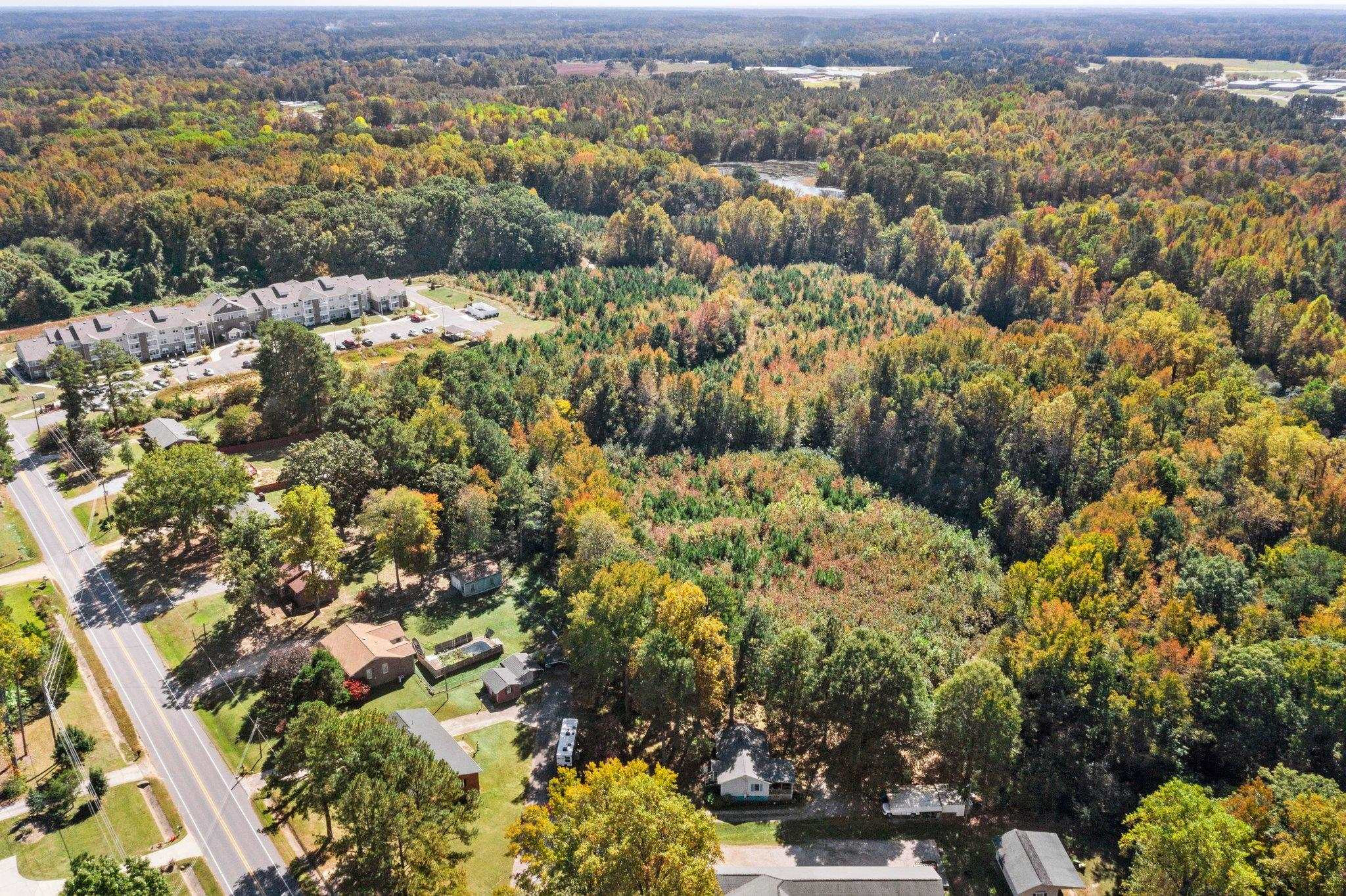 22 Ennis Murphy Road Henderson, NC 27537 - Photo 16 of 19 view of city and mountain