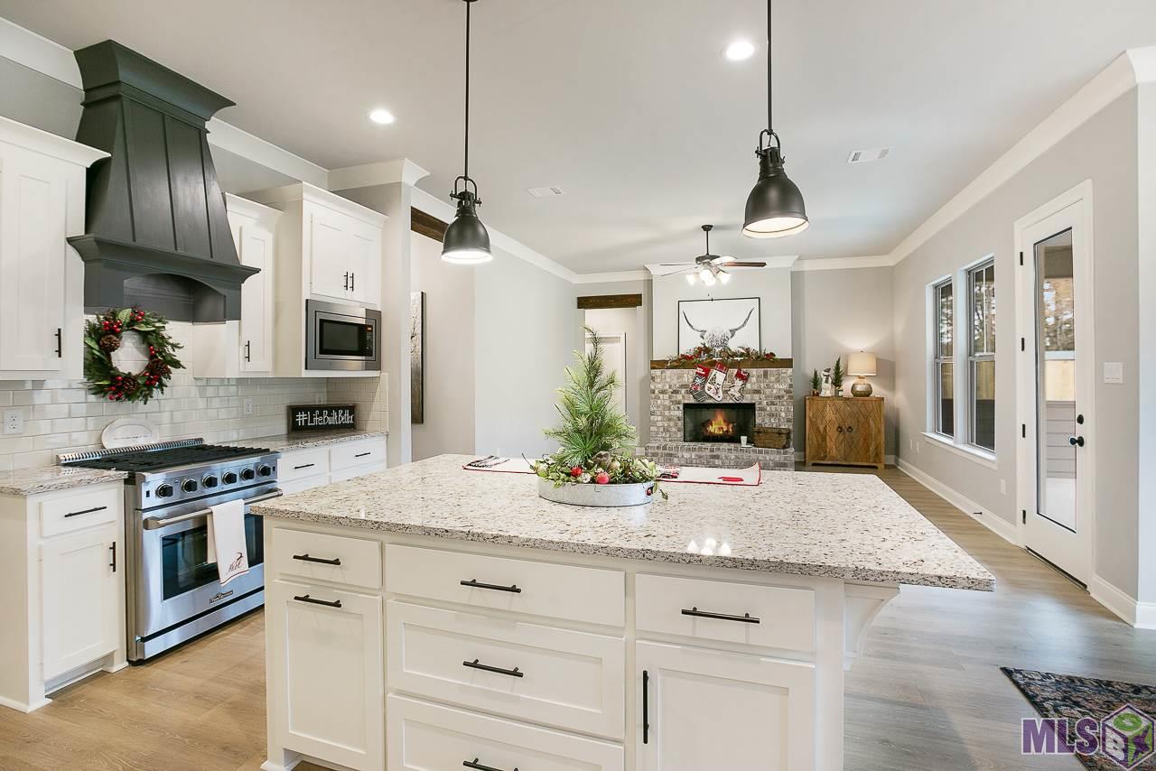 9846 Cane Mill Road Denham Springs, LA 70706 - Photo 5 of 23