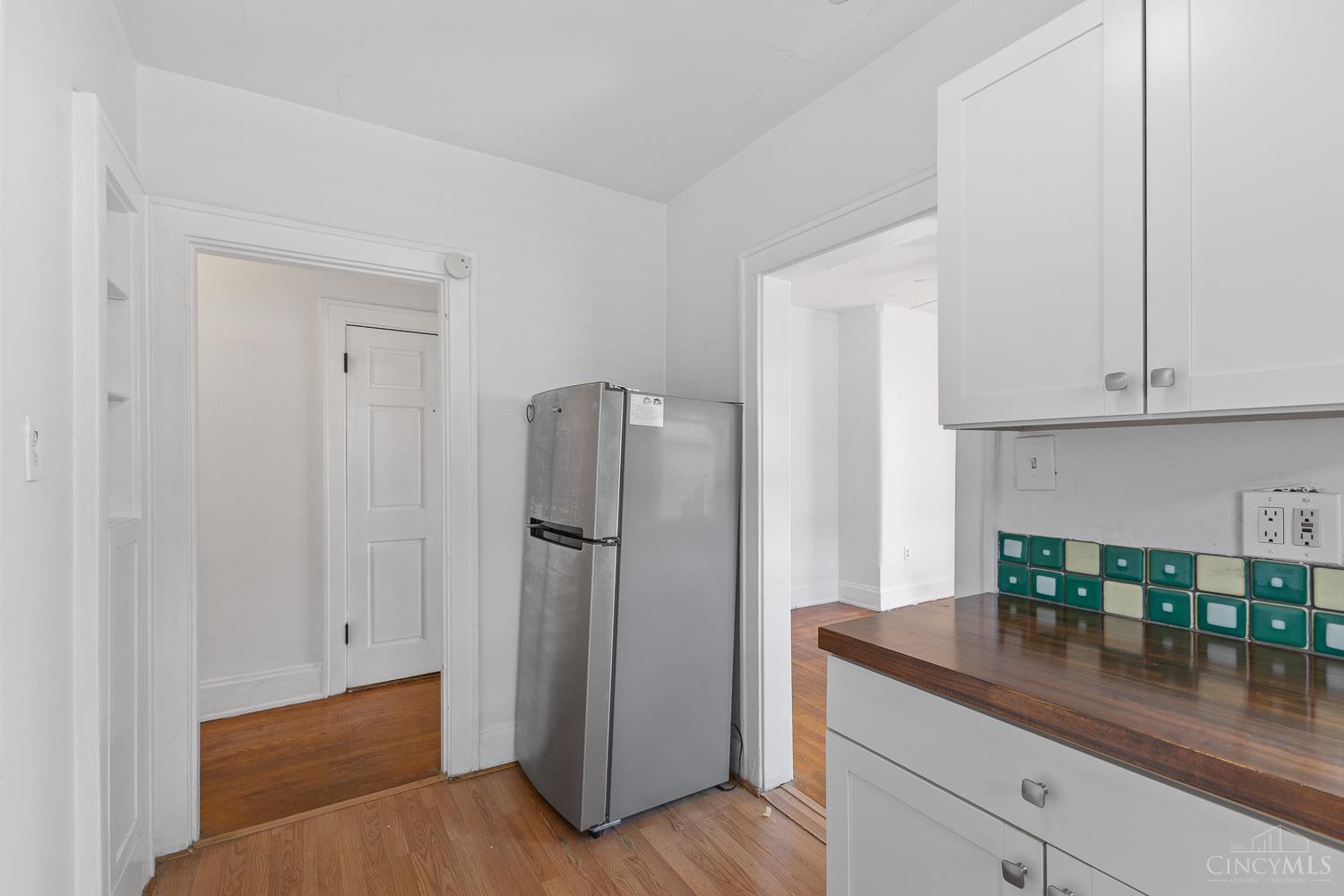 3096 Madison Road, Unit 8 Cincinnati, OH 45209 - Photo 12 of 20