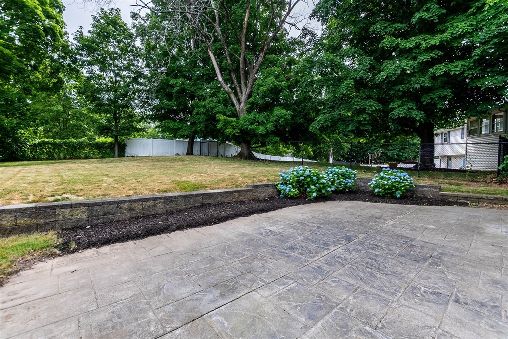 862 Pleasant Street Canton, MA 02021 - Photo 25 of 28