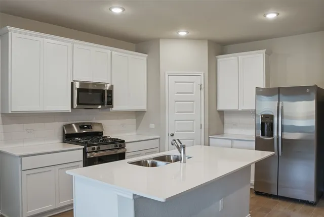 $2,800 | 4501 Bridal Veil Drive, Austin, TX 78747