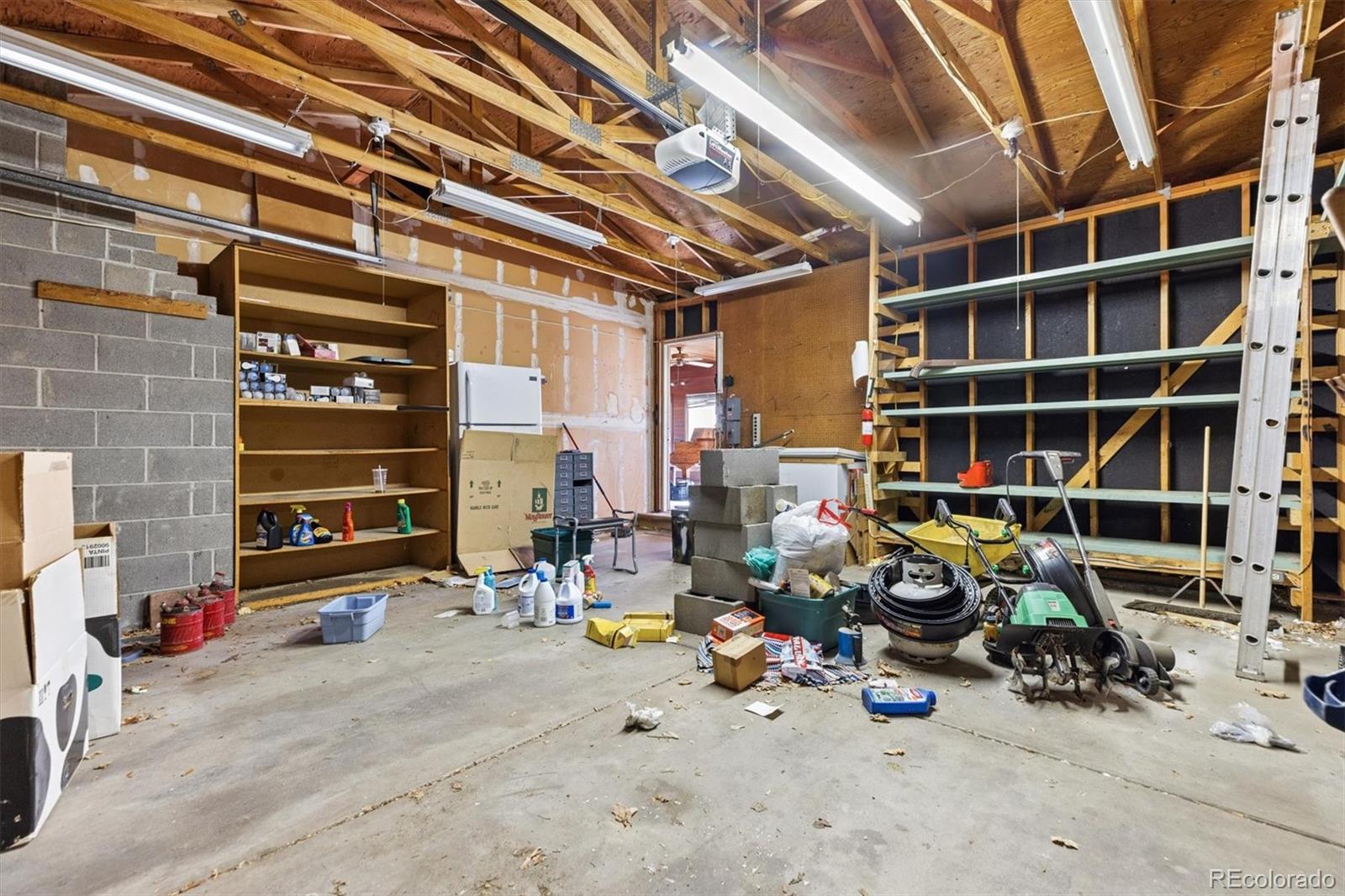 2560 South Sable Way Aurora, CO 80014 - Photo 20 of 35