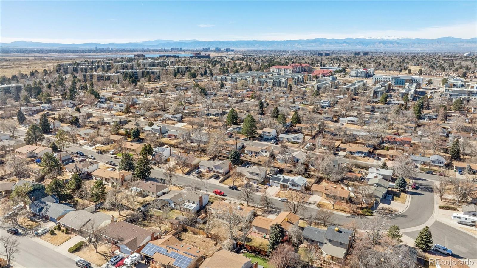 2560 South Sable Way Aurora, CO 80014 - Photo 32 of 35