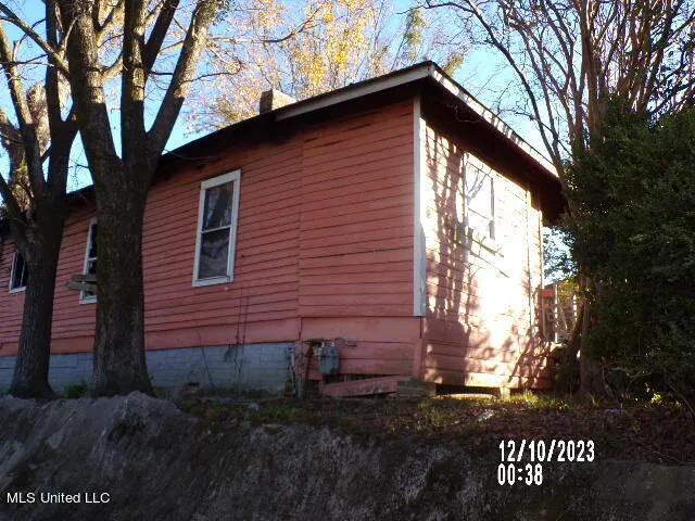 $15,000 | 2705 Drummond Street, Vicksburg, MS 39180