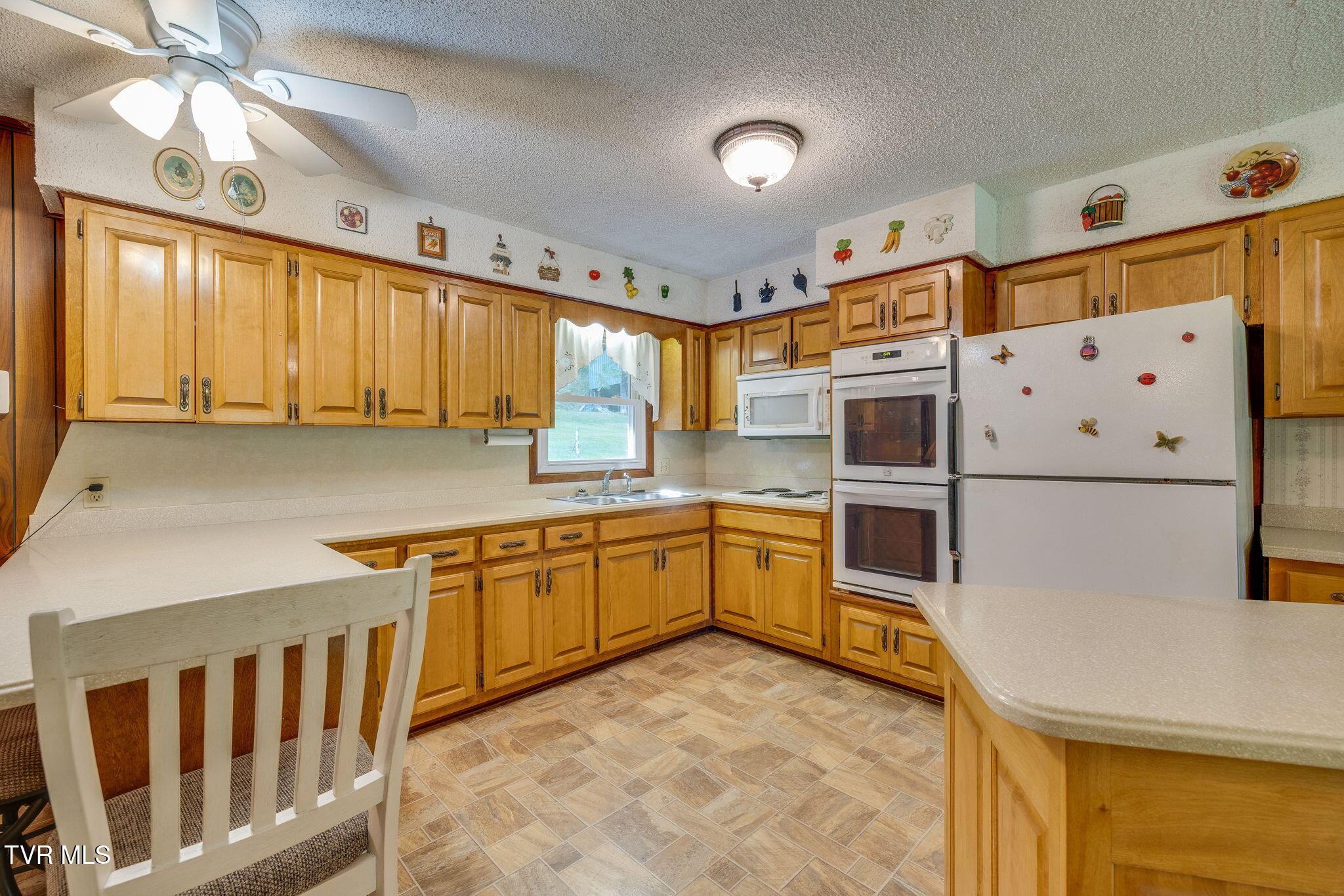 175 Robert Rice Road Erwin, TN 37650 - Photo 16 of 58 012