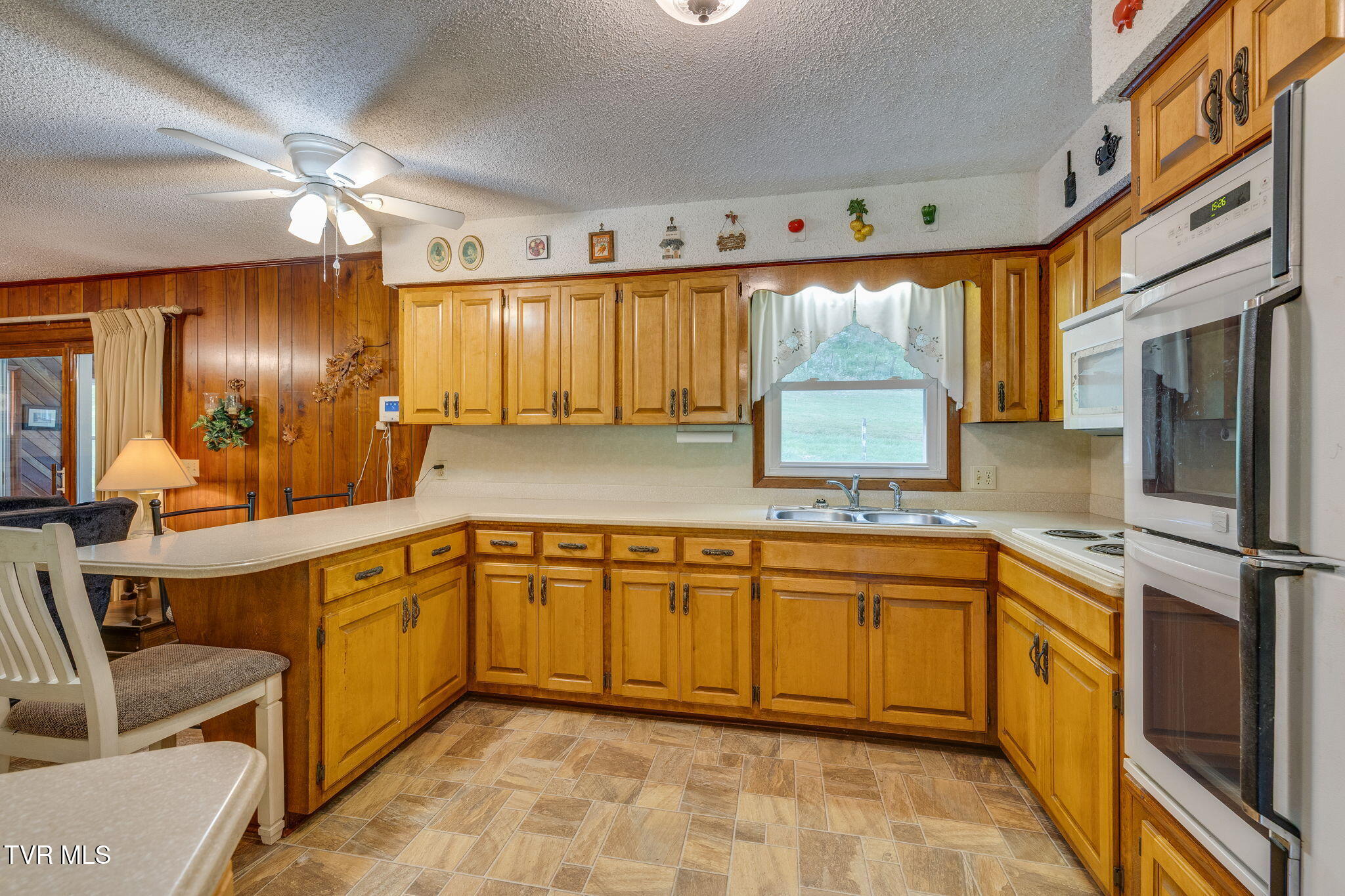 175 Robert Rice Road Erwin, TN 37650 - Photo 18 of 58 014