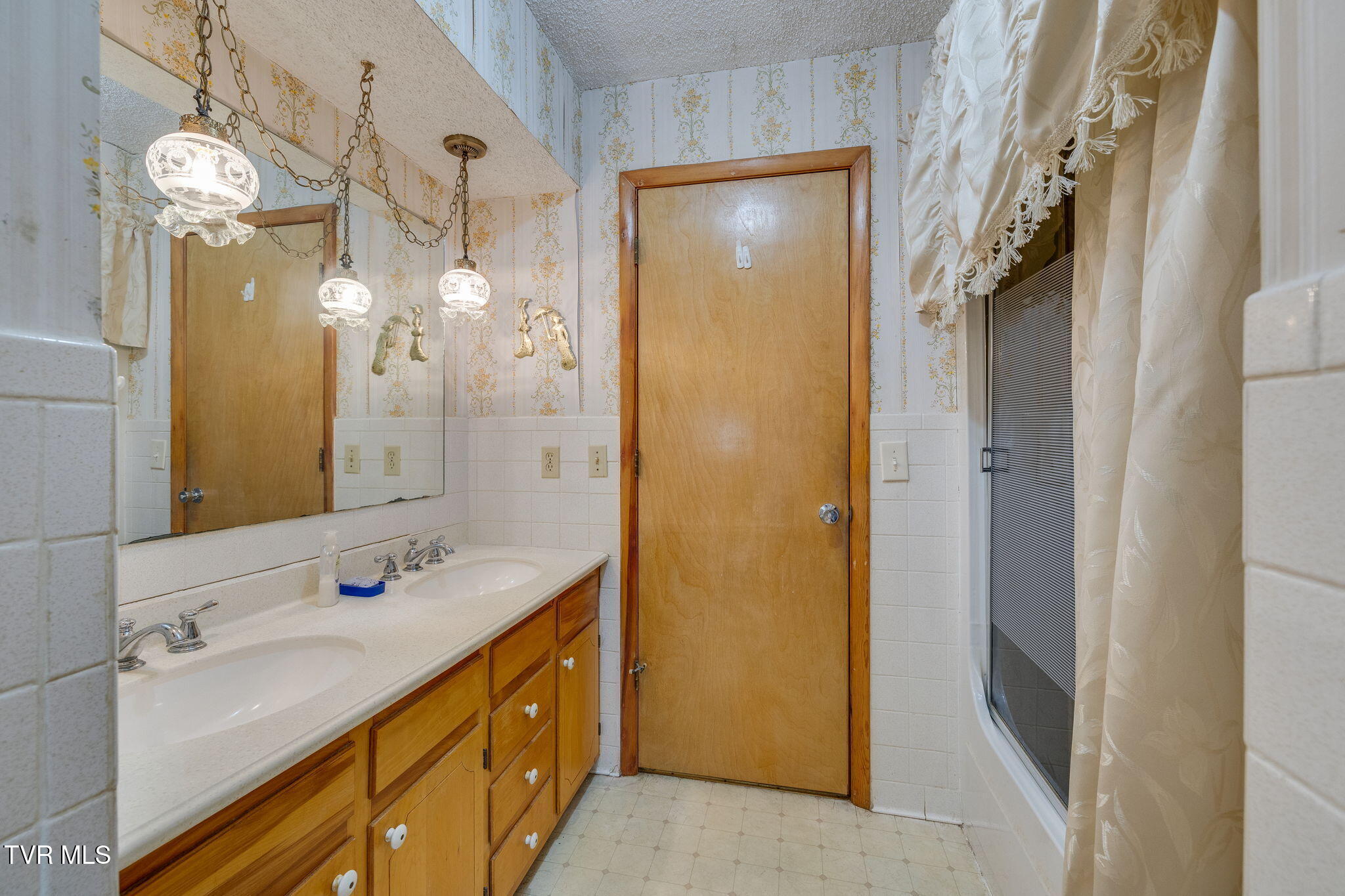 175 Robert Rice Road Erwin, TN 37650 - Photo 28 of 58 024
