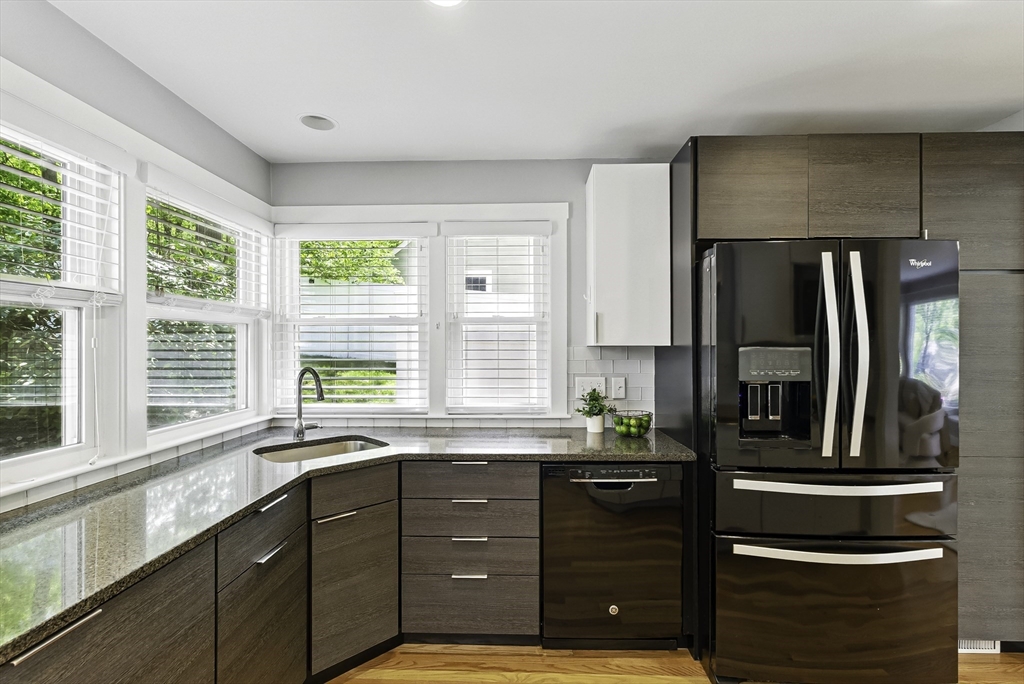 19 Mill Road Westborough, MA 01581 - Photo 12 of 41 Gallery Image 12