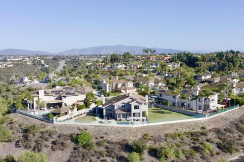 $2,300,000 | 454 Acero Place, Chula Vista, CA 91910