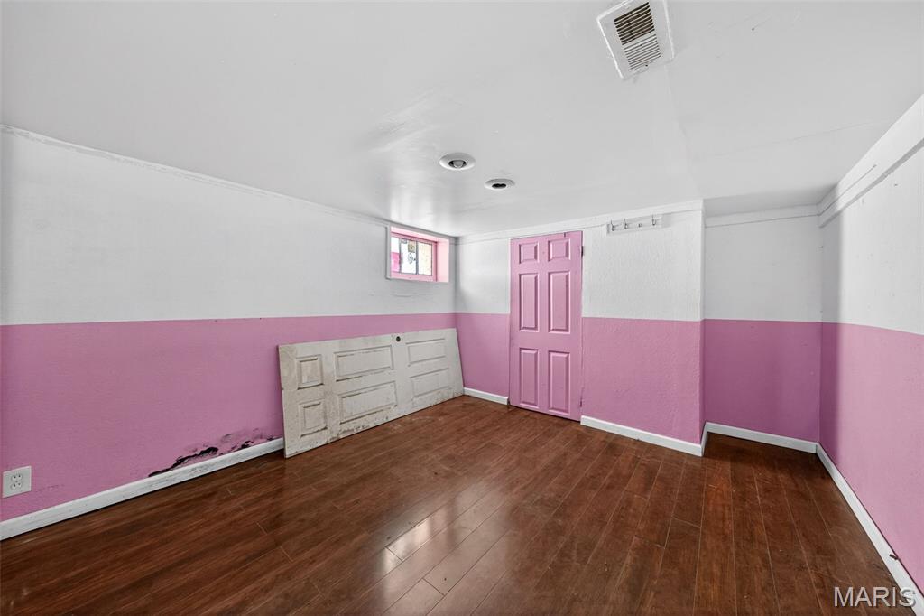 5947 Summit Avenue St. Louis, MO 63147 - Photo 22 of 30