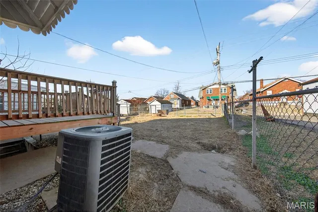 $69,900 | 5947 Summit Avenue, St. Louis, MO 63147