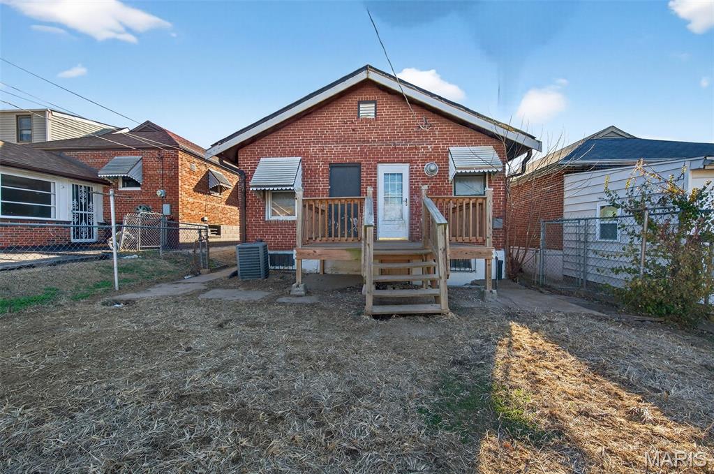 5947 Summit Avenue St. Louis, MO 63147 - Photo 29 of 30