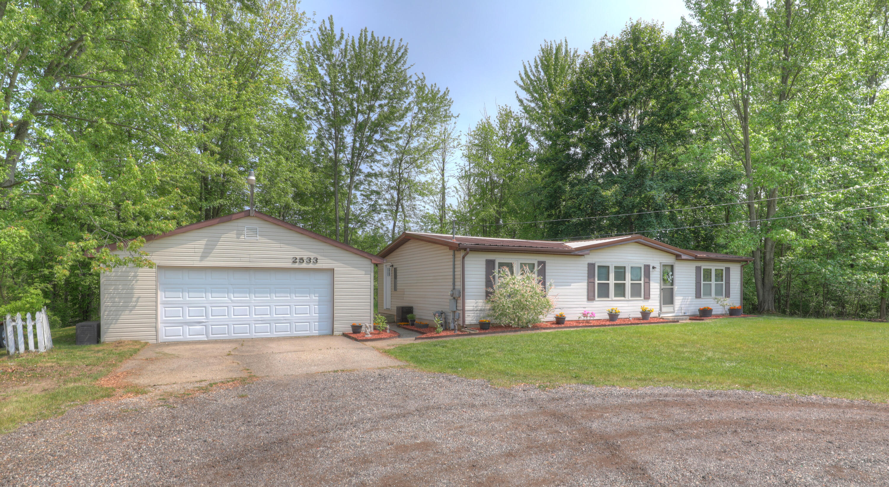 2533 South Patterson Road Wayland, MI 49348 - Photo 5 of 49 3O1A9400_1_2_3_4_5_6