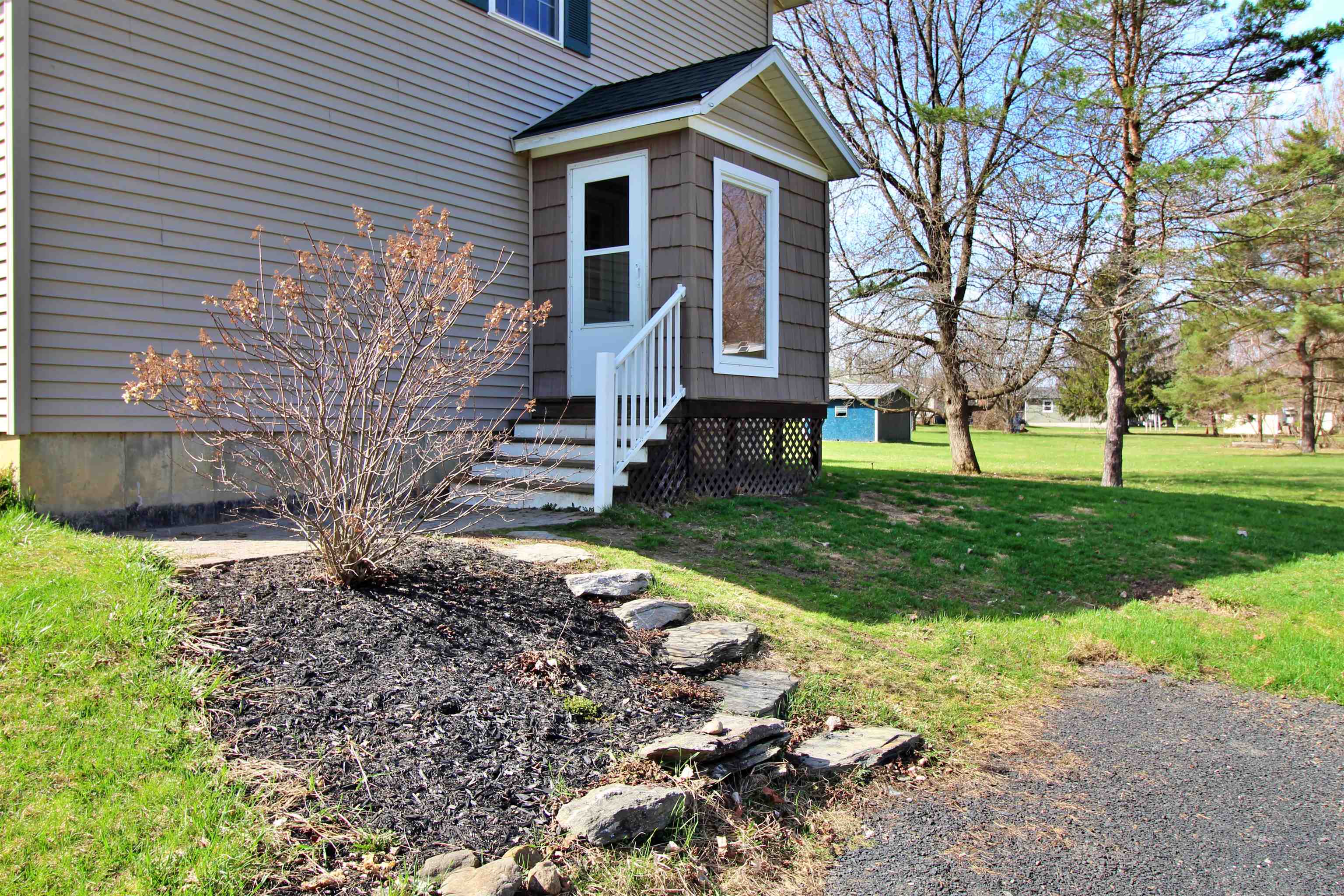 31 Ethan Lane Alburgh, VT 05440 - Photo 3 of 35