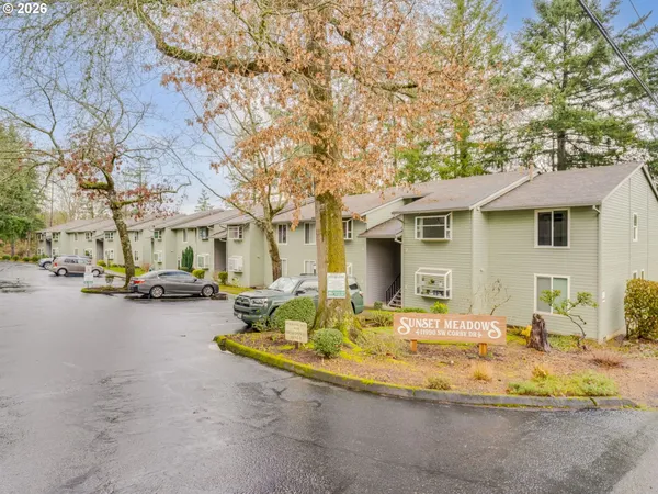 $359,000 | 11990 Southwest Corby Drive, Unit 2, Portland, OR 97225
