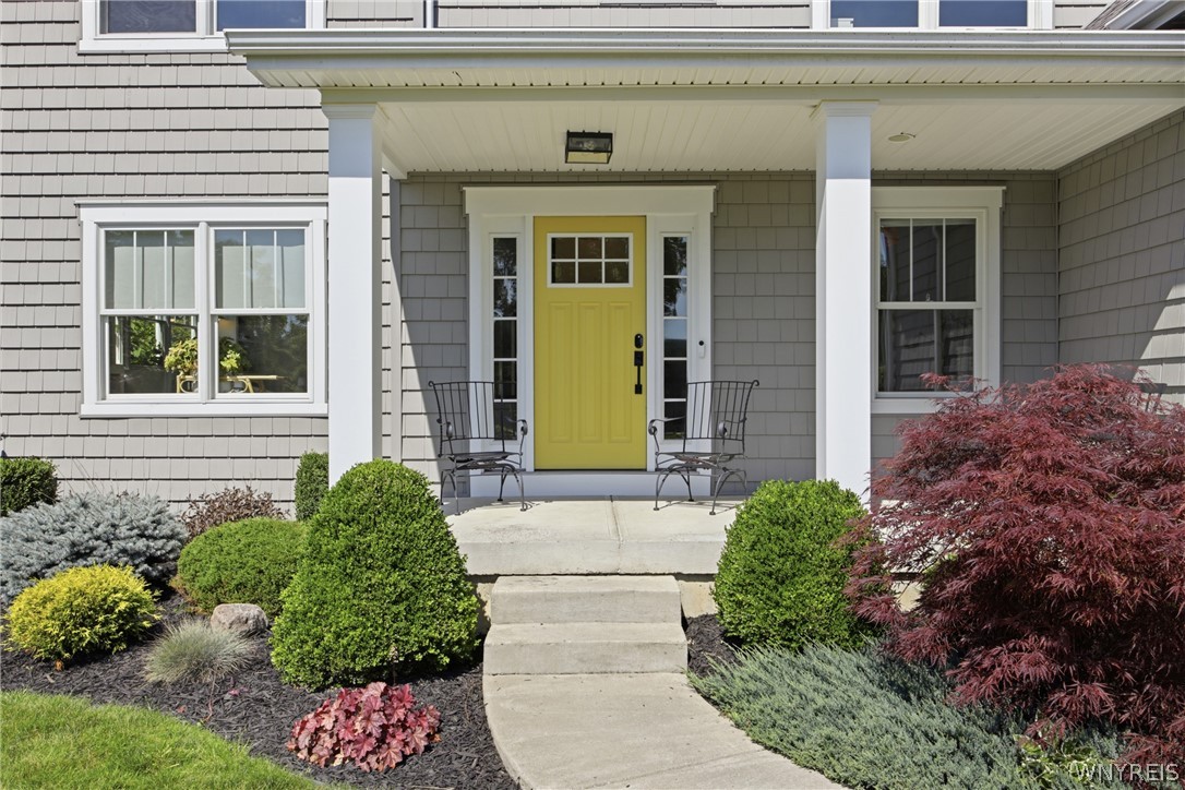 8630 Northfield Road Clarence, NY 14032 - Photo 3 of 49