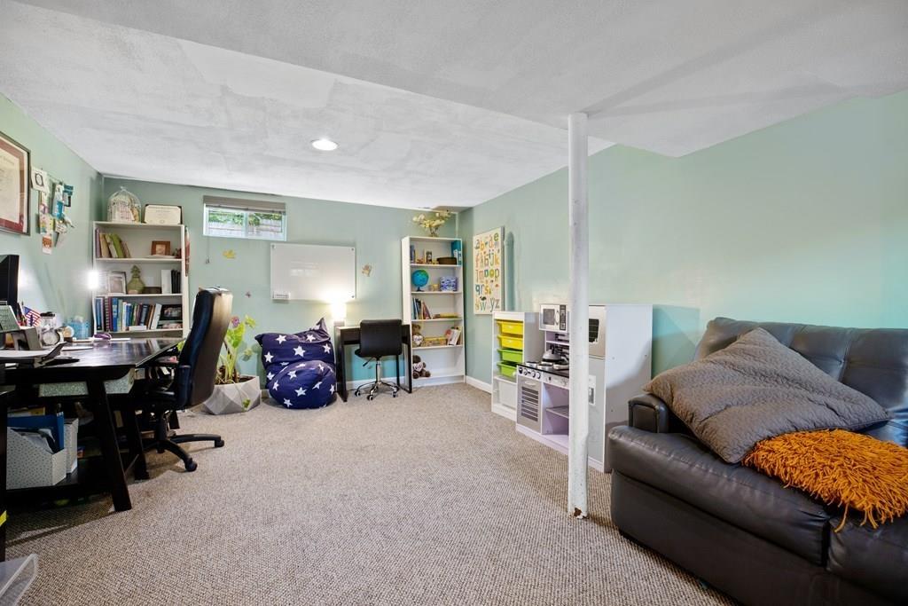 45 Woodlawn Road Randolph, MA 02368 - Photo 15 of 21 Gallery Image 15