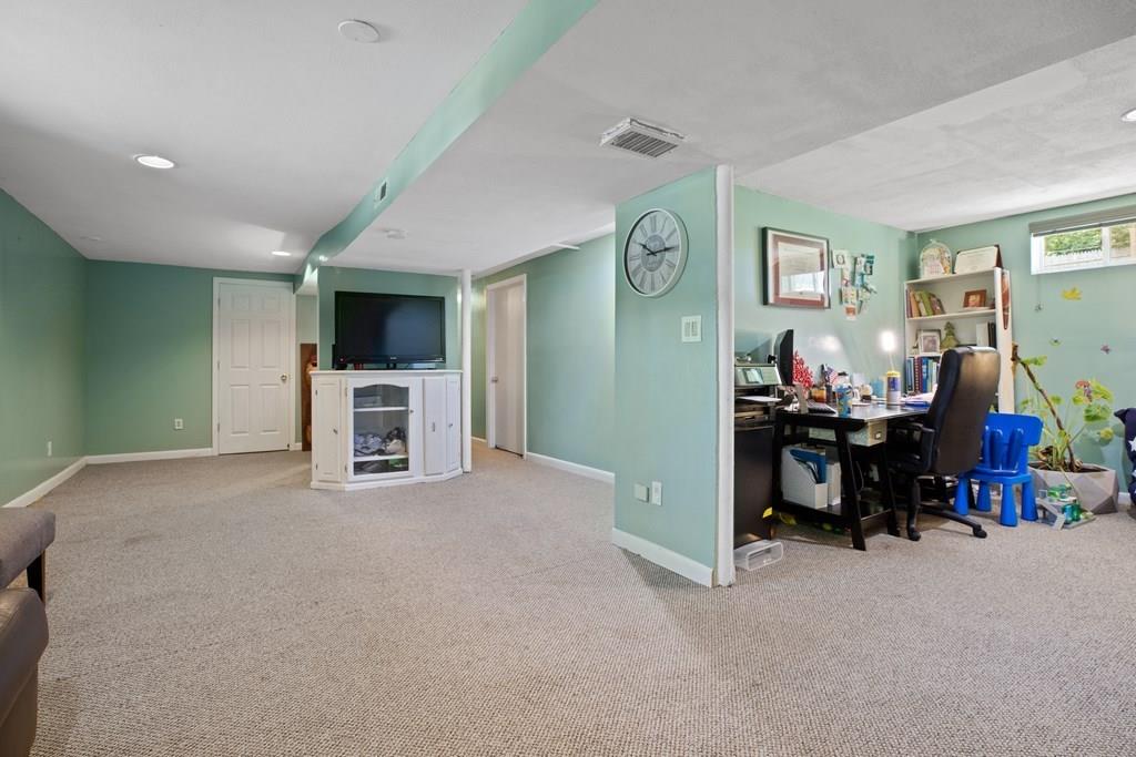 45 Woodlawn Road Randolph, MA 02368 - Photo 17 of 21 Gallery Image 17