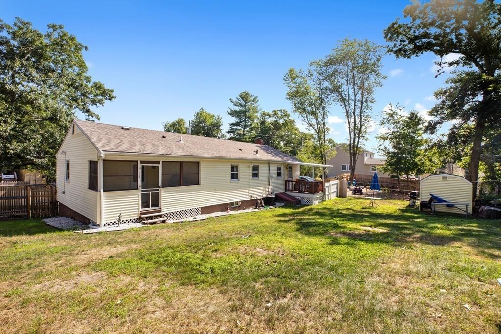 45 Woodlawn Road Randolph, MA 02368 - Photo 18 of 21 Gallery Image 18