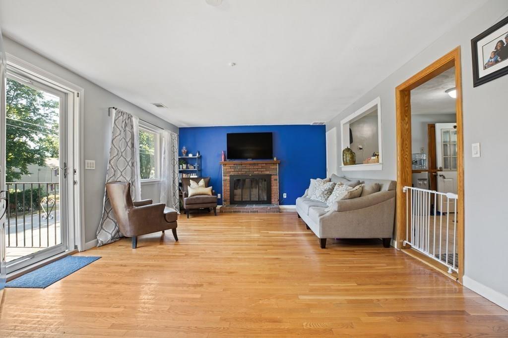 45 Woodlawn Road Randolph, MA 02368 - Photo 6 of 21 Gallery Image 6