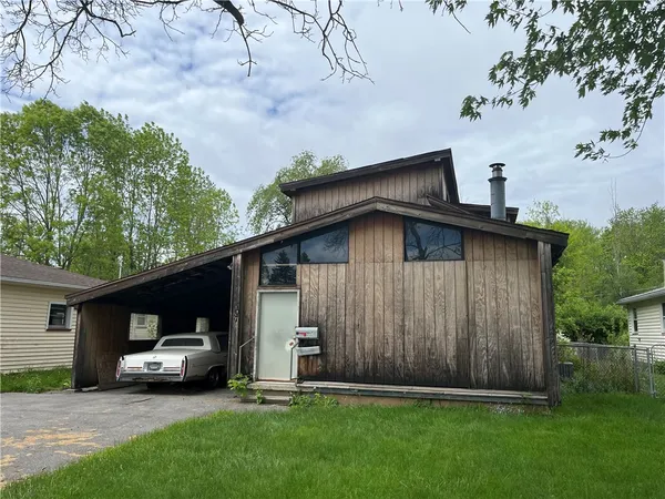 $114,000 | 107 Burben Way, Gates, NY 14624