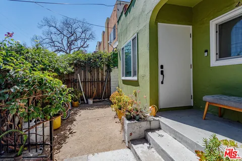 $1,200,000 | 4307 Burns Avenue, Los Angeles, CA 90029