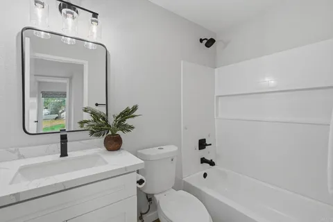 $1,200,000 | 1965 Comanche Street, Oceanside, CA 92056