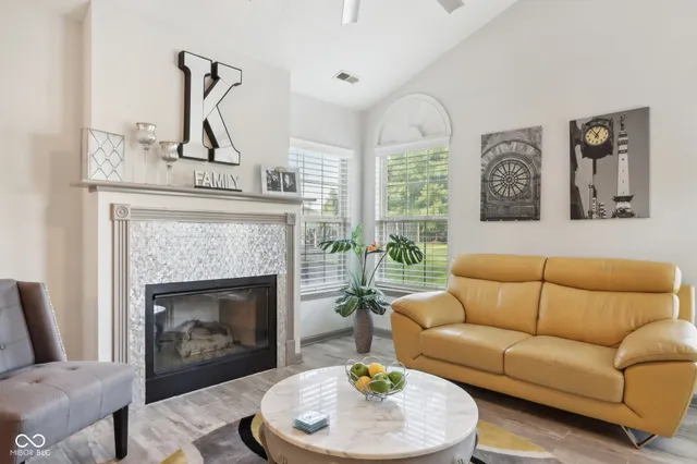 $229,900 | 6711 West Bridgefield Way, Indianapolis, IN 46254