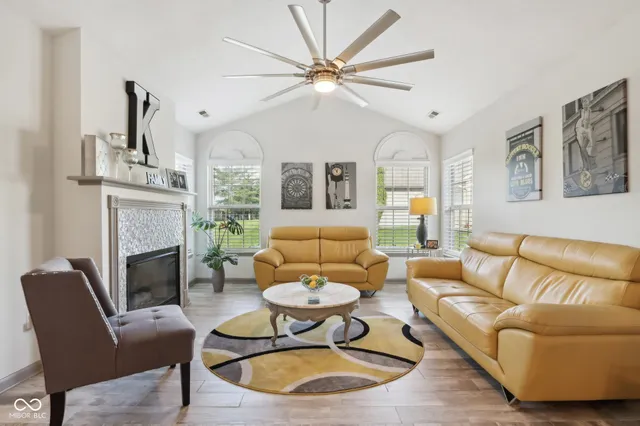 $229,900 | 6711 West Bridgefield Way, Indianapolis, IN 46254