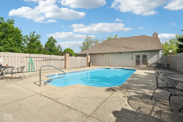 $229,900 | 6711 West Bridgefield Way, Indianapolis, IN 46254