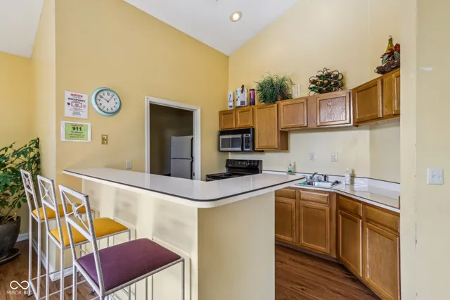 $229,900 | 6711 West Bridgefield Way, Indianapolis, IN 46254