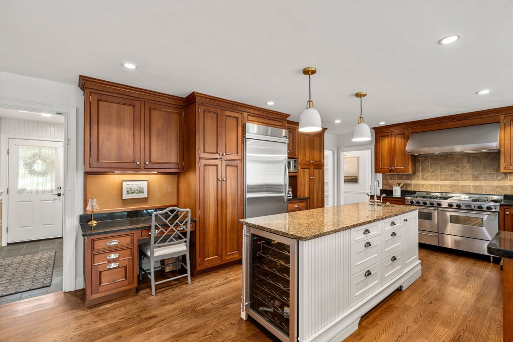 289 Willis Road Sudbury, MA 01776 - Photo 8 of 41