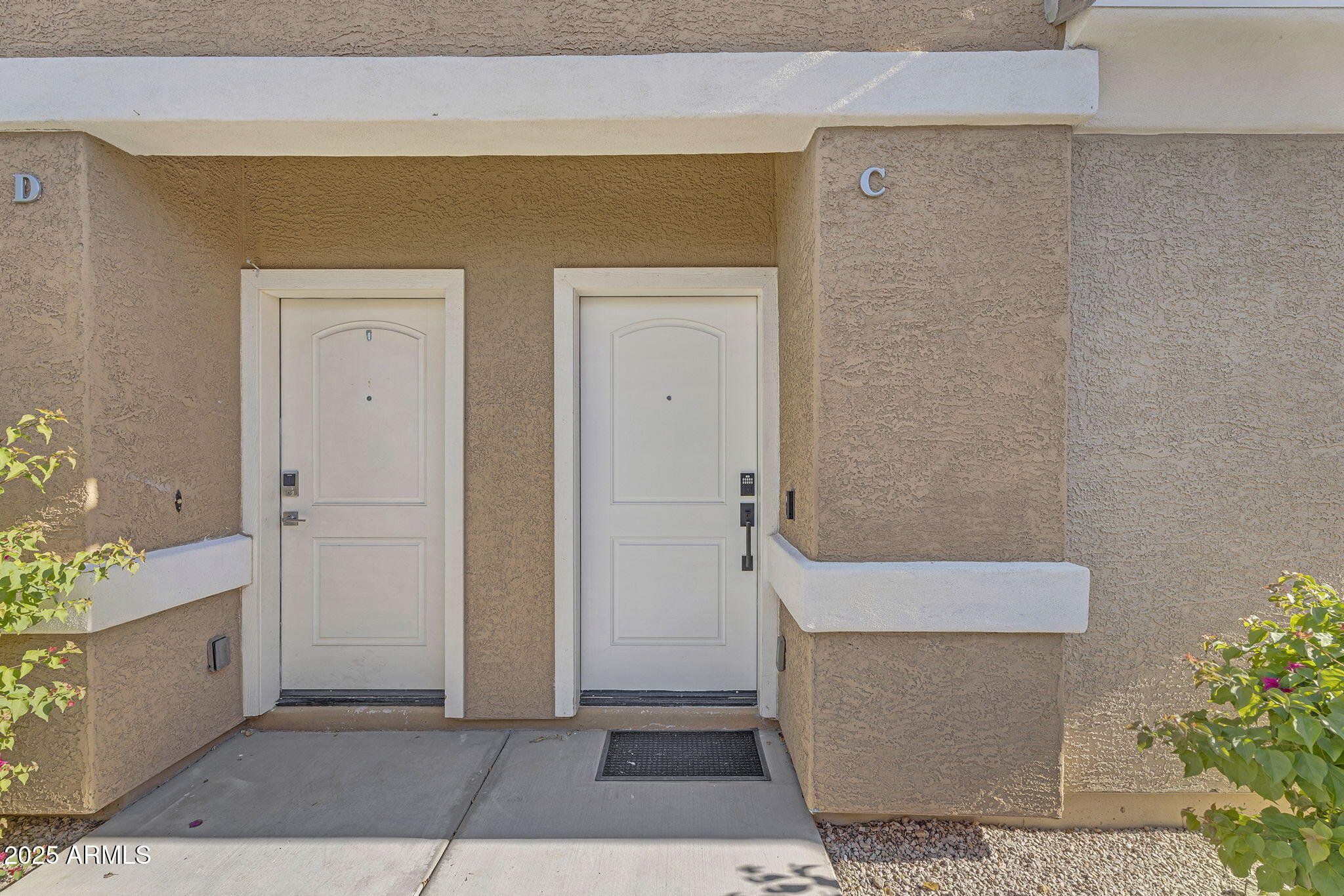 854 South San Marcos Drive, Unit 7C Apache Junction, AZ 85120 - Photo 3 of 48 a view of an entryway