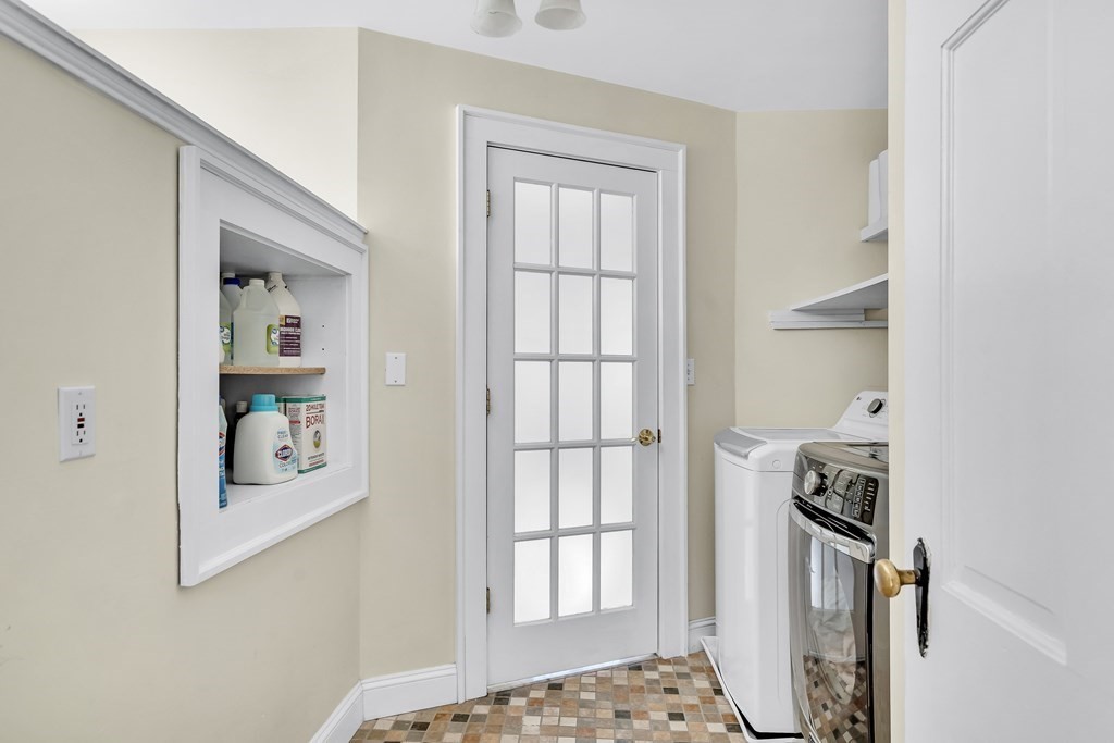36 Sunset Road Wellesley, MA 02482 - Photo 23 of 30 a view of a livingroom with wooden floor and a window