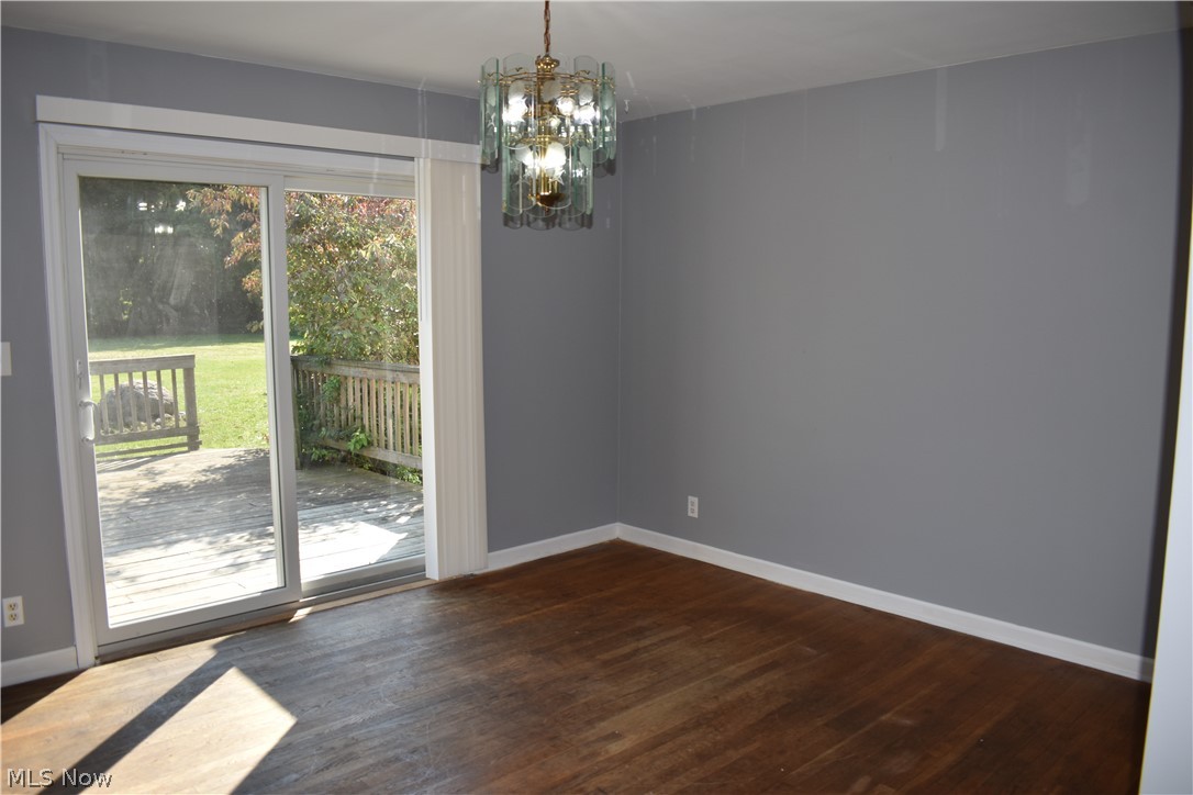 2663 Canton Road Akron, OH 44312 - Photo 7 of 35