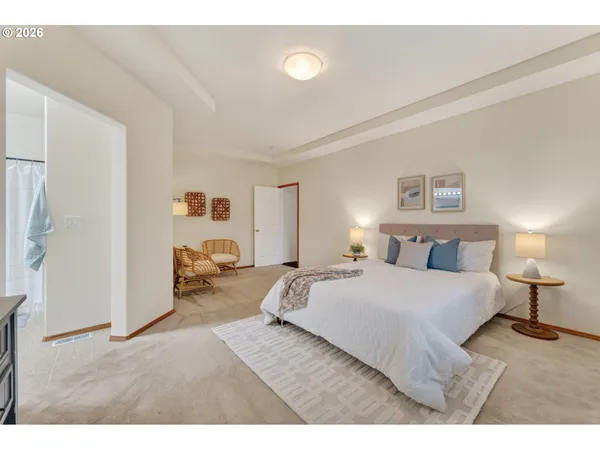 $629,900 | 12425 Southwest Winterview Drive, Tigard, OR 97224