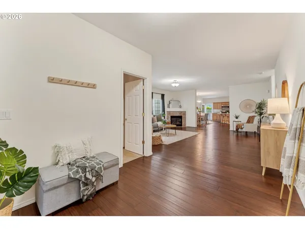 $629,900 | 12425 Southwest Winterview Drive, Tigard, OR 97224
