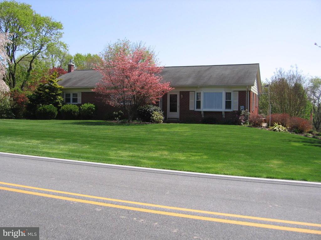 2356 Franklin Road Columbia, PA 17512 - Photo 1 of 46