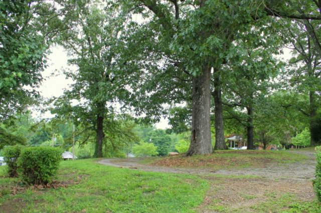 853 Hafner Road Charlotte, TN 37036 - Photo 3 of 20 Gallery Image 3