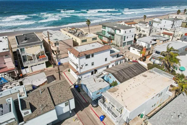 $1,795,000 | 719 Jersey Court, San Diego, CA 92109