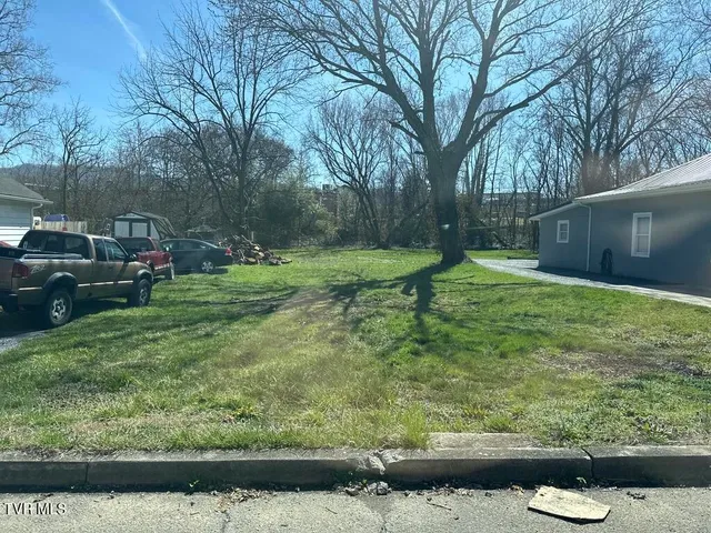 $20,000 | 1821 Mary Street, Unit 6, Johnson City, TN 37604