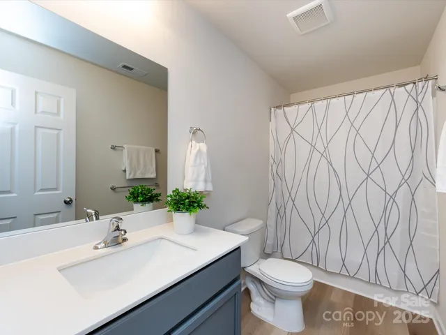 $600,000 | 17848 Wilbanks Drive, Charlotte, NC 28278