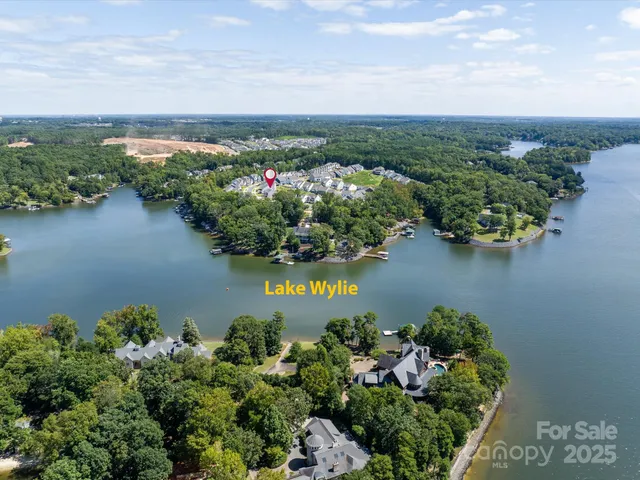 $600,000 | 17848 Wilbanks Drive, Charlotte, NC 28278